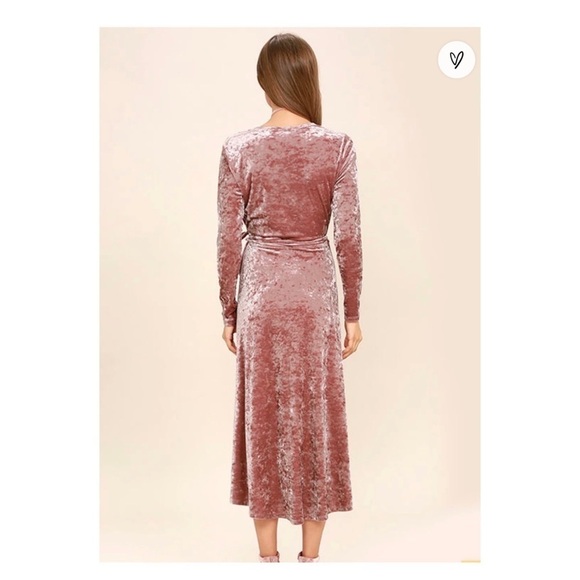LULU'S Pink Long Sleeve Velvet Deep V Neck Midi Wrap Dress XS - Picture 5 of 9